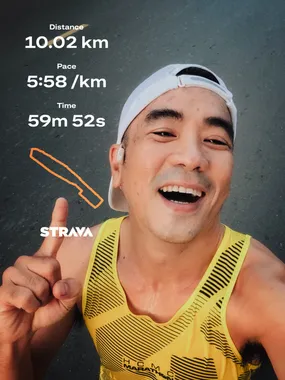 Thuận mặc áo vàng sau buổi chạy 10 km